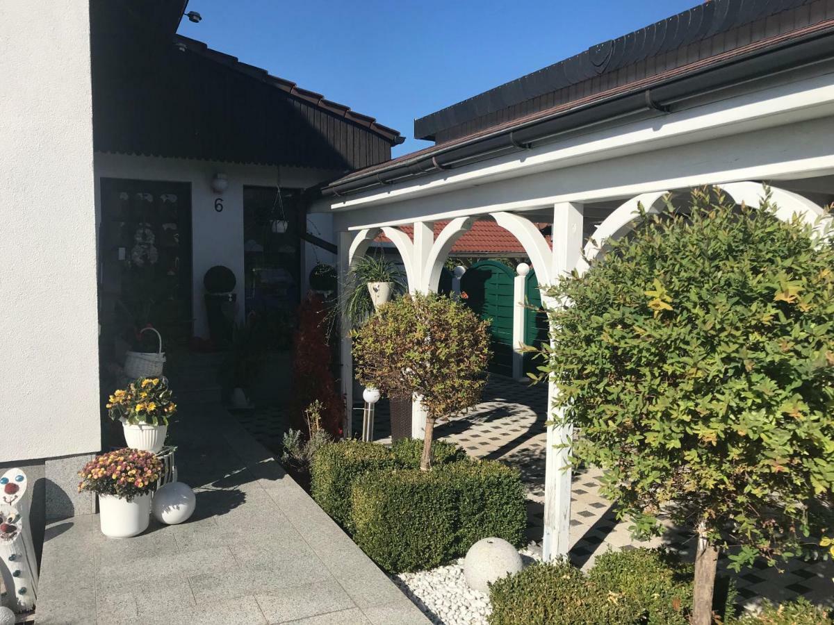 Ferienhaus Zur Waldauer Hoehe Mit 3 Sz, 120Qm & 40Qm Balkon Schleusingen Kültér fotó